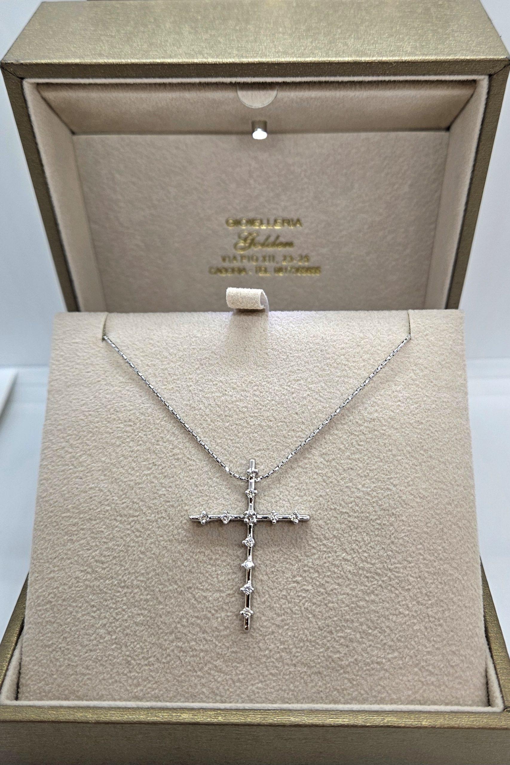 Croce  in oro bianco 18kt con diamanti - immagine 2