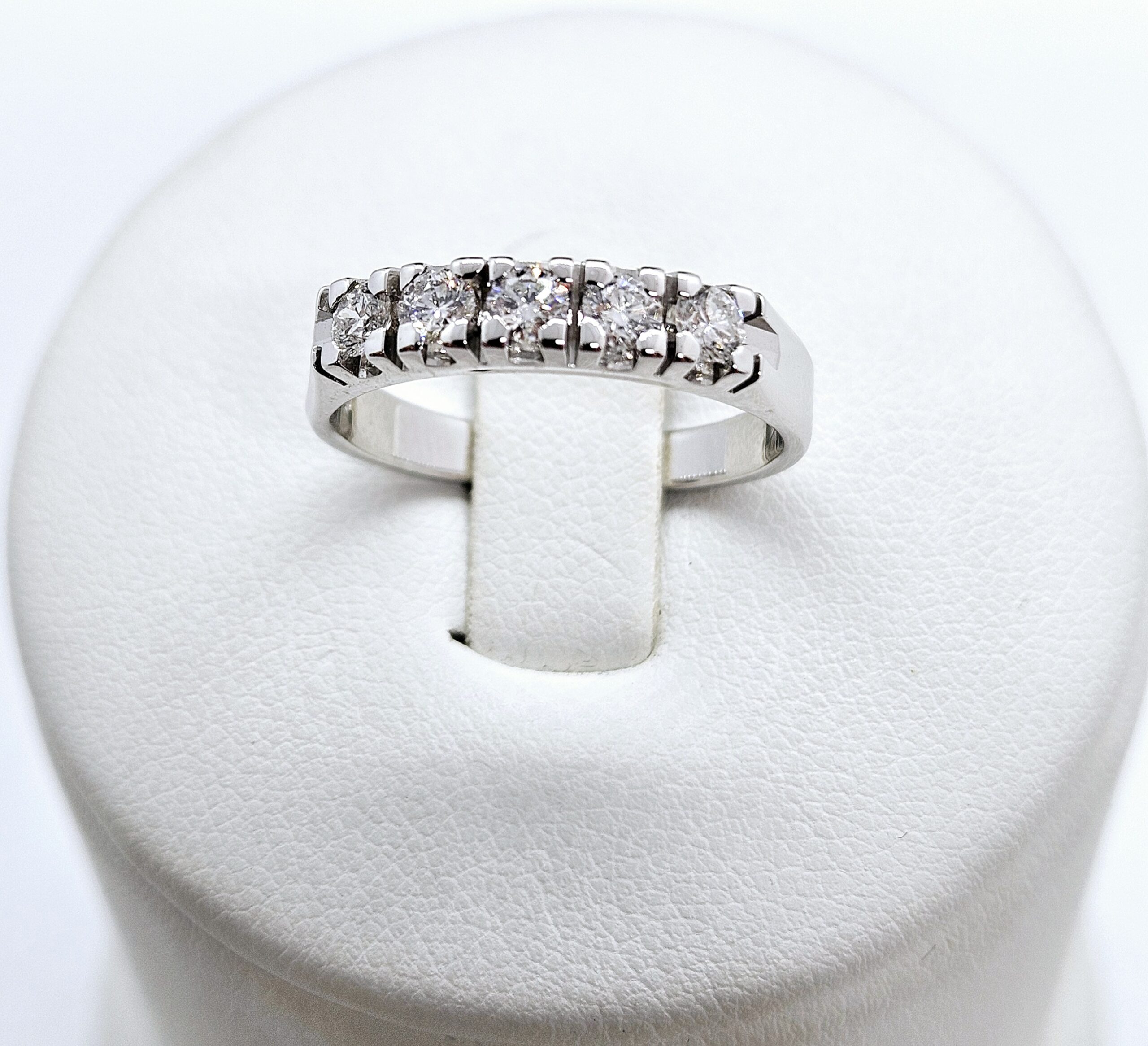 Riviera con Diamanti