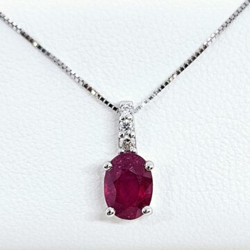 Collana con Rubino e Diamanti