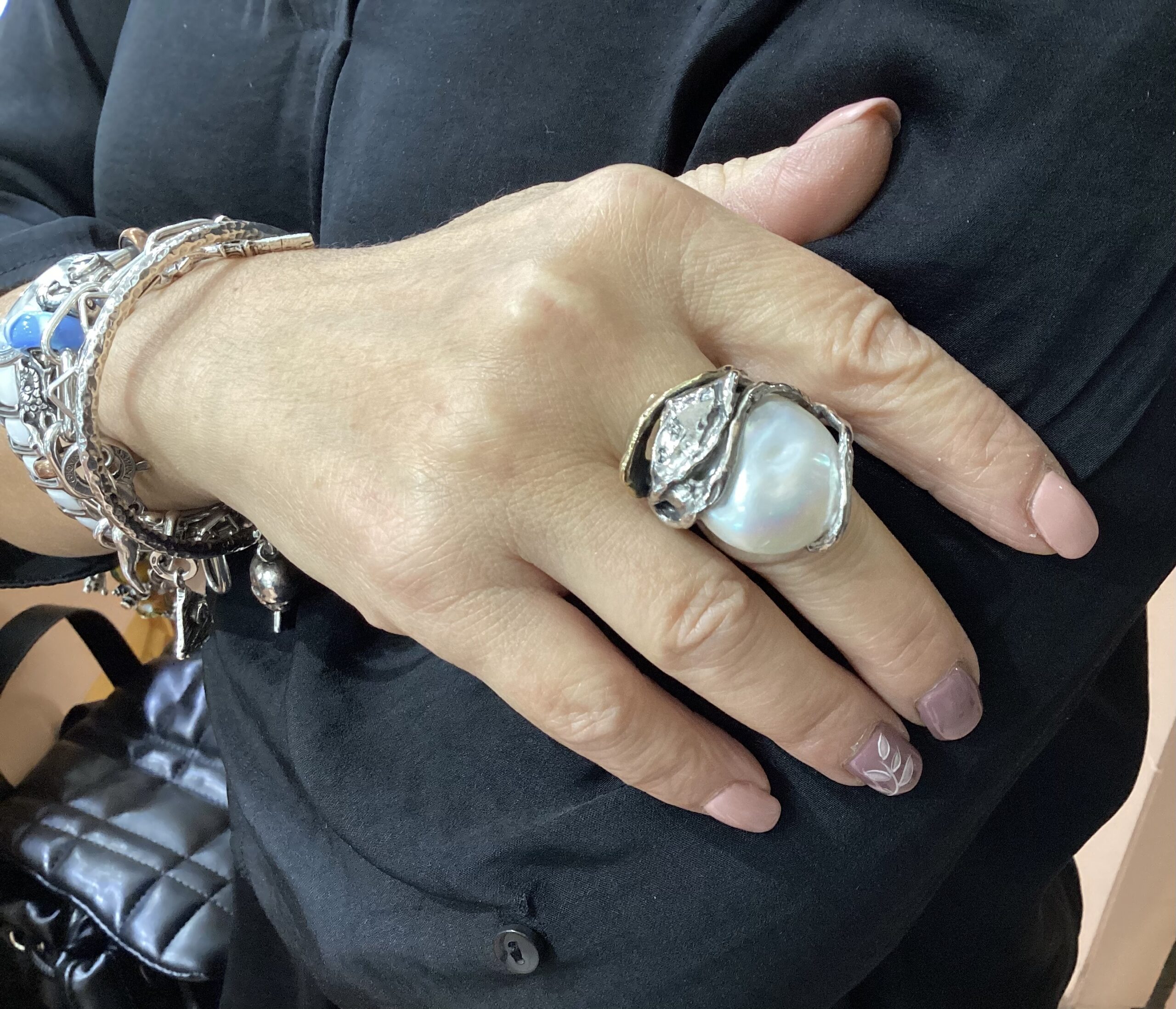 Anello con perla - immagine 4