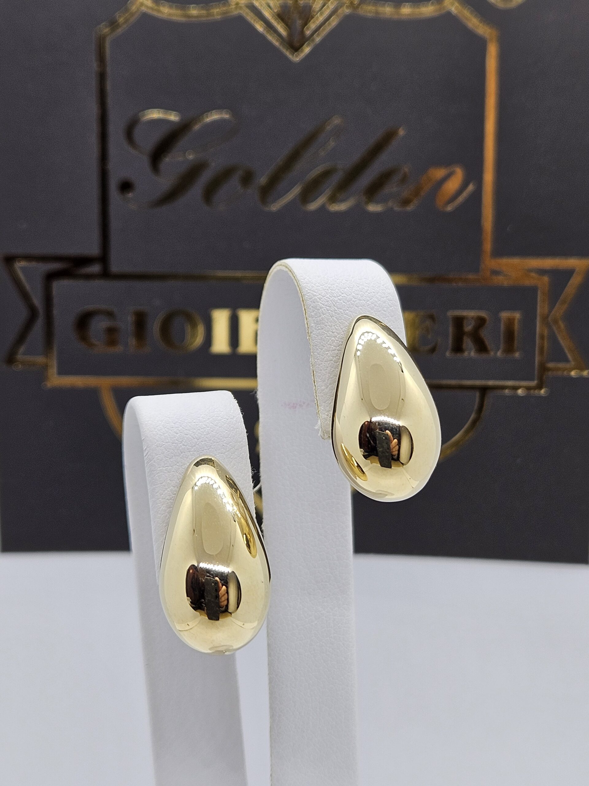 Orecchini a goccia 18kt