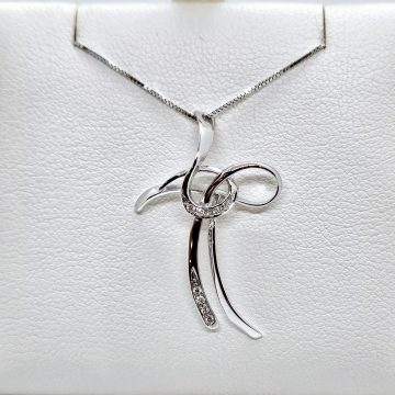 Croce con Diamanti Oro 18kt