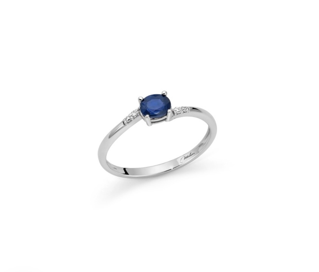 Anello con zaffiro e diamanti 9kt