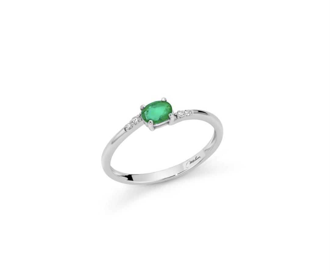 Anello con Smeraldo e diamanti 9kt